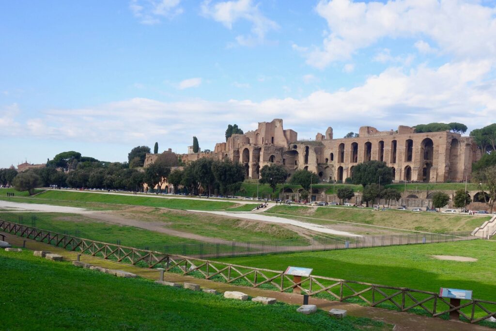 Circus_Maximus_•_Circo_Massimo_(46813512141).jpg