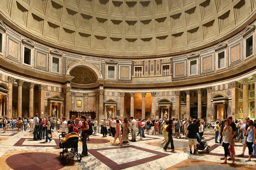 Einblick_Panorama_Pantheon_Rom.jpg